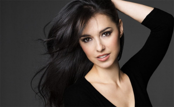 Кому идёт быть брюнеткой?